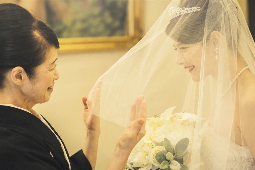 【花嫁×母の見学会】まずは母娘で気軽にドレス試着から始めよう